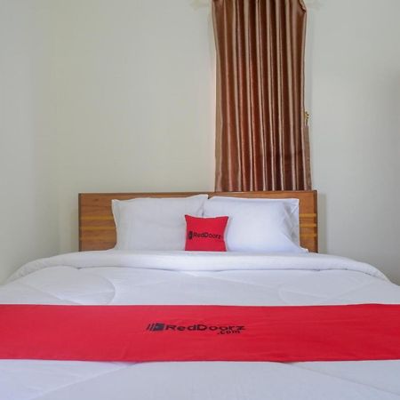 Reddoorz Near Rita Supermall Purwokerto 2 Zewnętrze zdjęcie