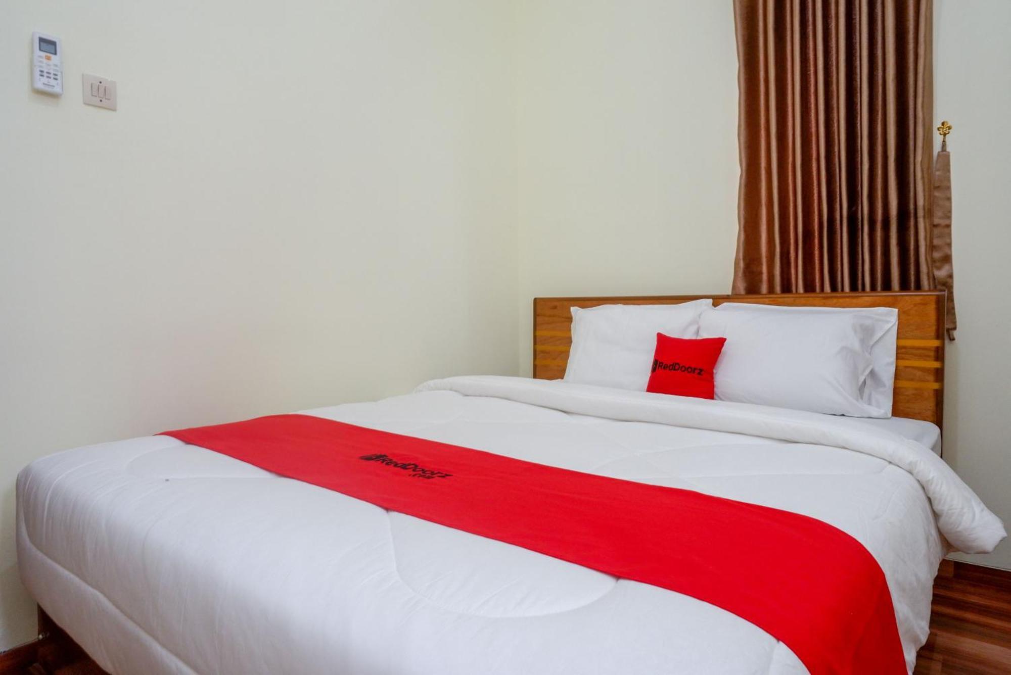 Reddoorz Near Rita Supermall Purwokerto 2 Zewnętrze zdjęcie