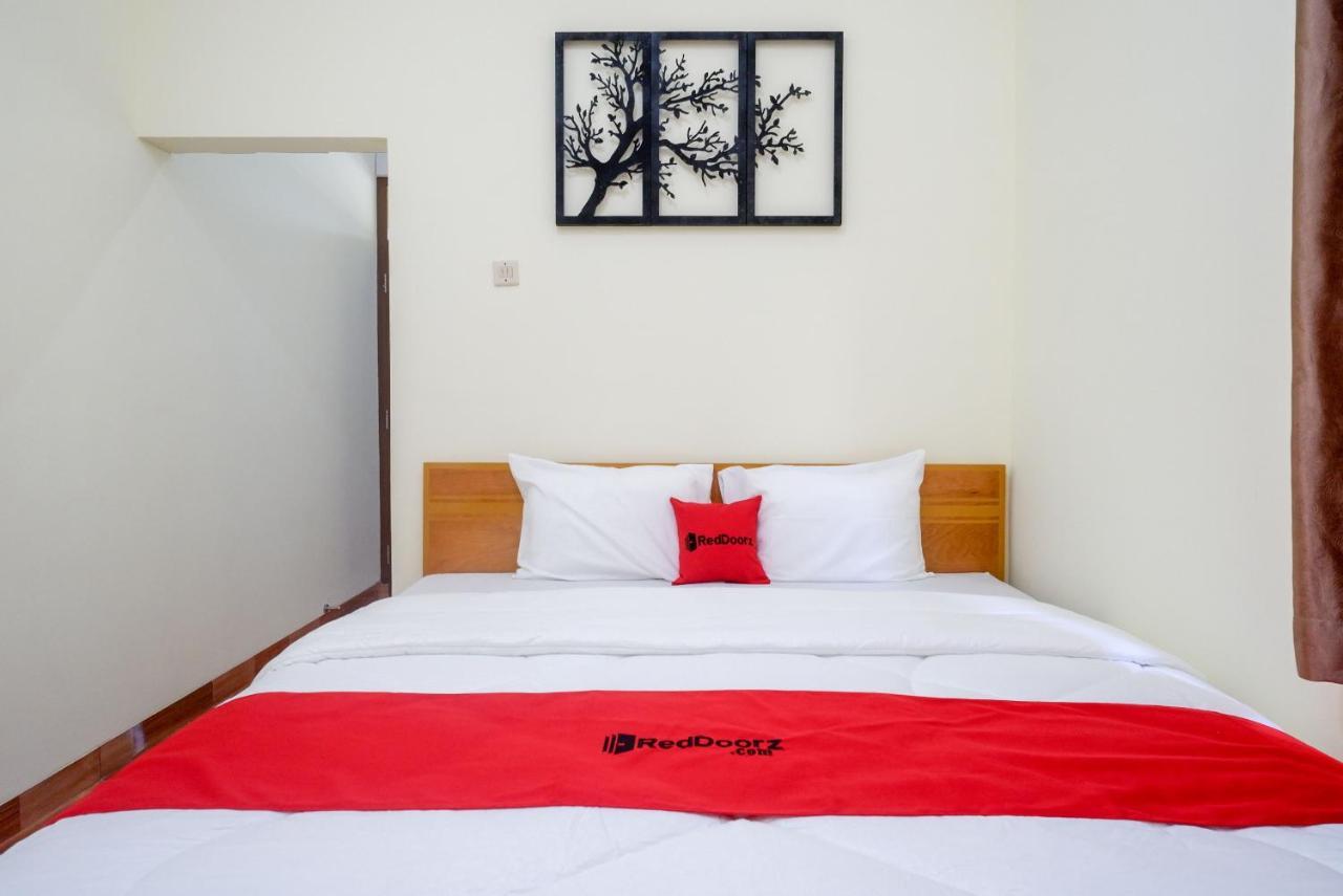 Reddoorz Near Rita Supermall Purwokerto 2 Zewnętrze zdjęcie