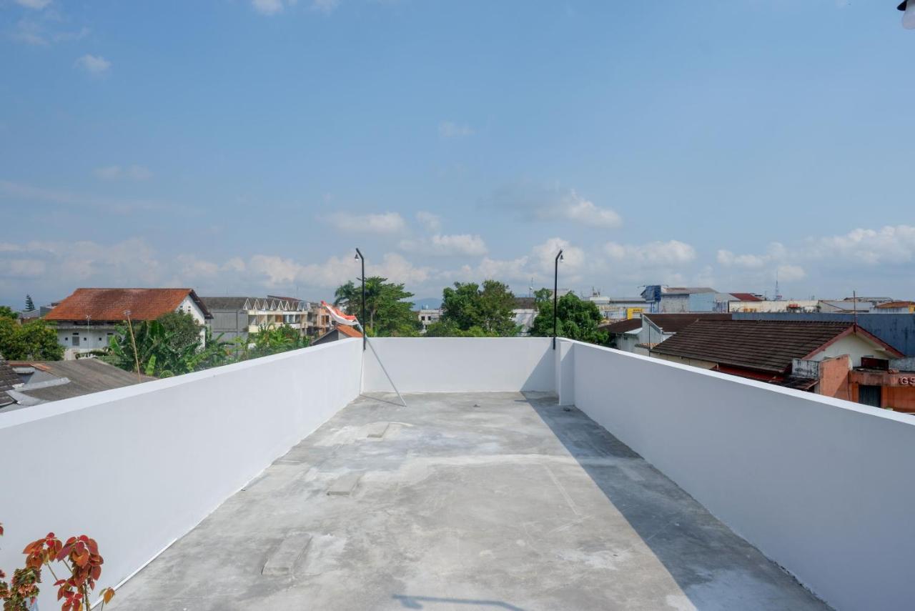 Reddoorz Near Rita Supermall Purwokerto 2 Zewnętrze zdjęcie