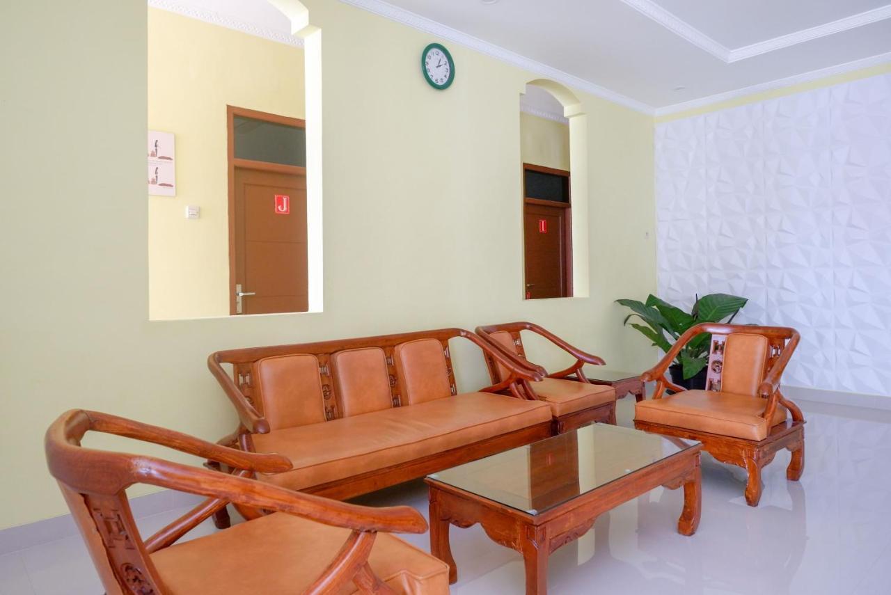 Reddoorz Near Rita Supermall Purwokerto 2 Zewnętrze zdjęcie